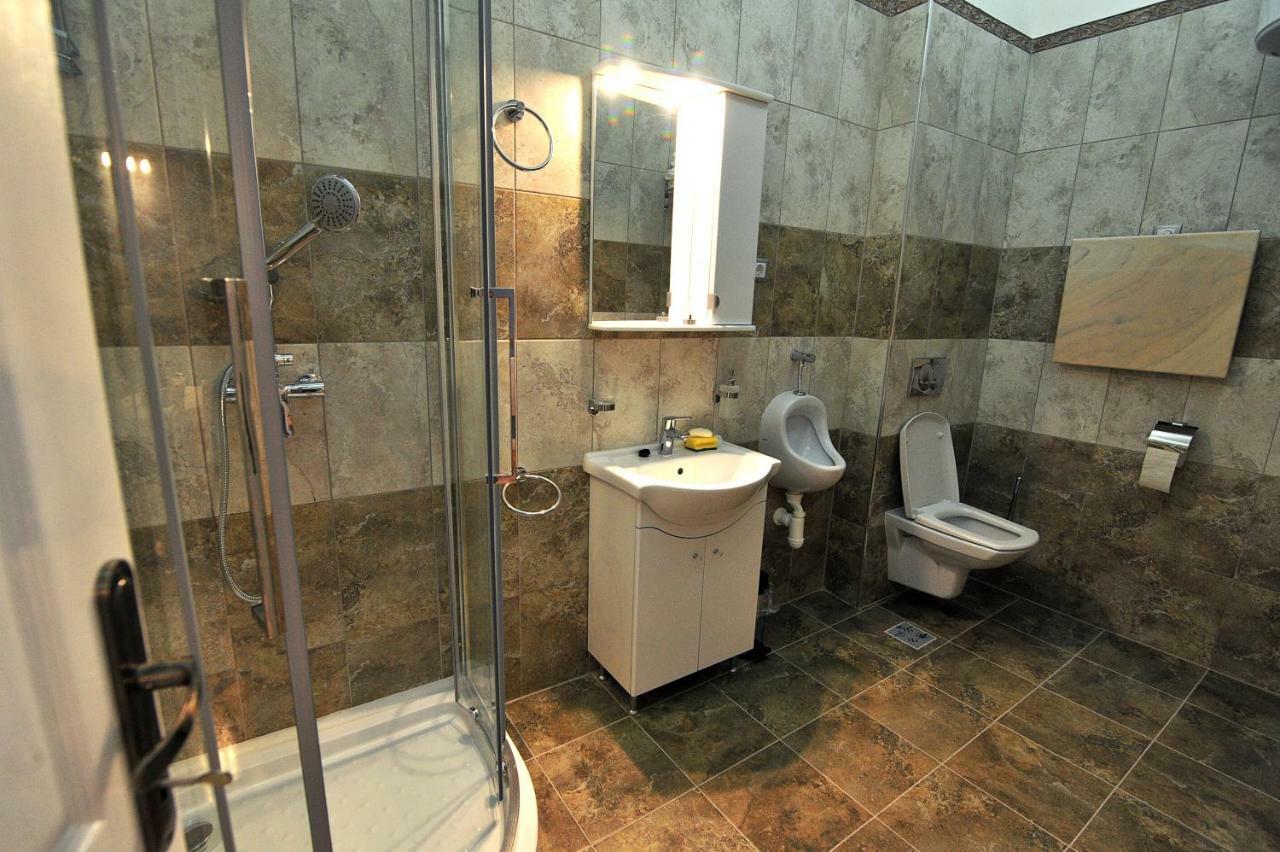 Apartment 9 - City Centre Sibiu Esterno foto